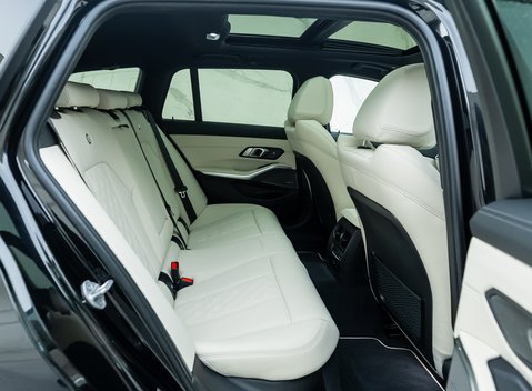 BMW Alpina B3 Touring 16