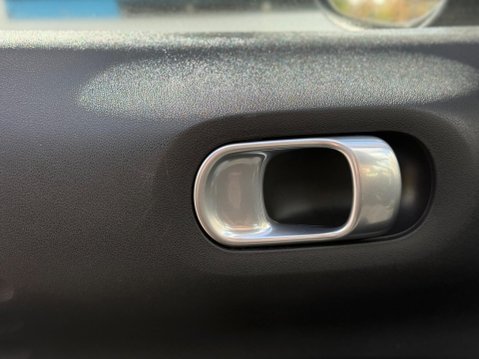 Citroen C4 Cactus 1.2 PureTech Flair Euro 6 (s/s) 5dr 75