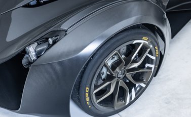 Bac Mono R 40