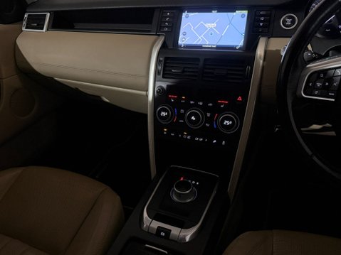 Land Rover Discovery Sport SD4 HSE 14