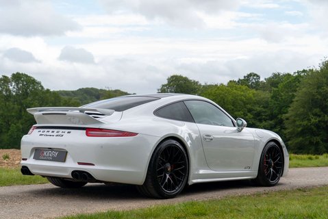 Porsche 911 3.8 911 Carrera GTS PDK 5