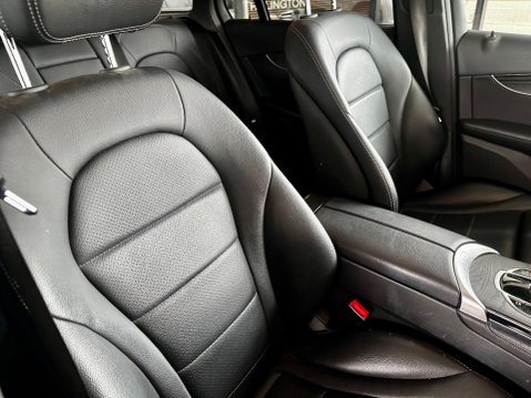 Mercedes-Benz GLC 2.1 GLC220d Sport (Premium) G-Tronic 4MATIC Euro 6 (s/s) 5dr 22