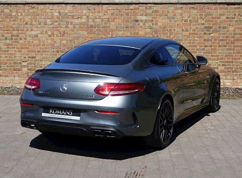 Mercedes-Benz C Class C63 S Coupe 21