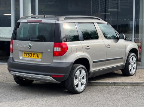 Skoda Yeti SE TSI 11