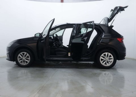 Skoda Fabia 1.0 Fabia SE Comfort TSi Semi-Auto 5dr 52