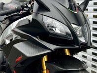 Aprilia RSV 1.1 RSV 4 1100 Factory 3