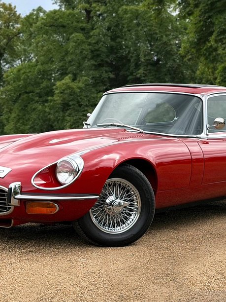 Jaguar E-Type 2+2