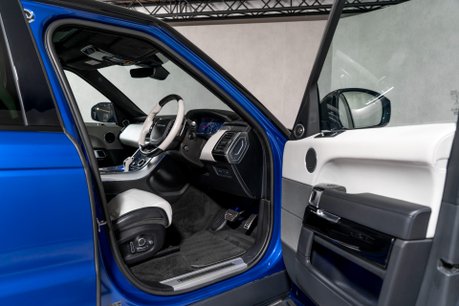 Land Rover Range Rover Sport SVR URBAN EDITION. URBAN EDITION. FIXED SIDE STEPS. PANO ROOF. PIXEL LEDS. 12