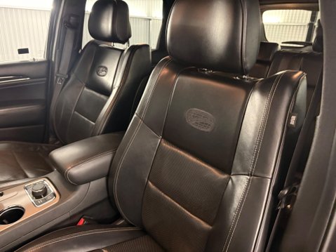Jeep Grand Cherokee 3.0 V6 CRD Overland Auto 4WD Euro 6 5dr 8