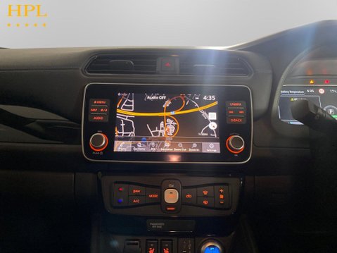 Nissan LEAF 39kWh N-Connecta Hatchback 5dr Electric Auto (150 ps) Cruise Control - DAB 17