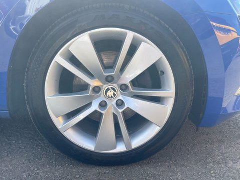 Skoda Superb 2.0 TDI SE L Executive DSG Euro 6 (s/s) 5dr 20