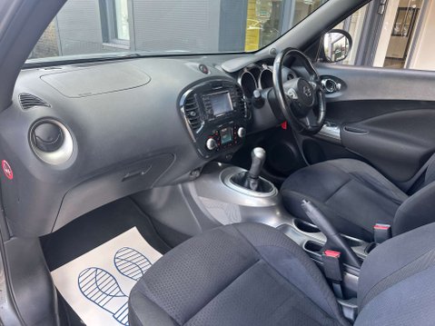 Nissan Juke 1.6 Juke Acenta Premium 5dr 23