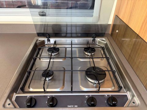 Bailey Approach FIXED BED 4 BERTH 9