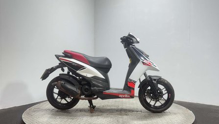 Aprilia SR 2013 12K RUNNING 2 STROKE PROJECT SCOOTER 50CC LEARNER BIKE