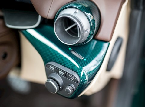 Ferrari F12 Berlinetta 23