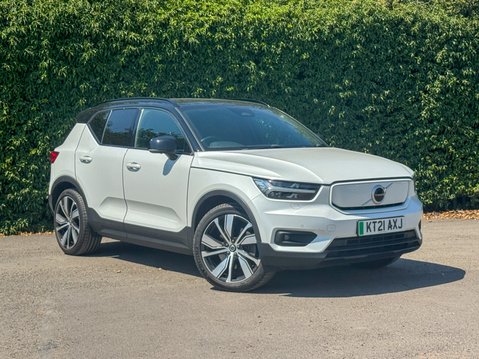 Volvo XC40 (Sold) Recharge Twin 78kWh Pro SUV 5dr Electric Auto AWD (408 ps) 3