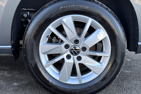 Volkswagen Caddy C20 122 ps Tdi Commerce Pro DSG Panel Van 33