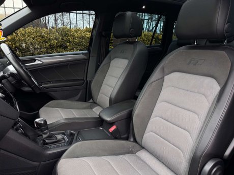 Volkswagen Tiguan 2.0 Tiguan R-Line TDI BlueMotion Technology 4Motion Semi-Auto 4WD 5dr 43