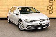Volkswagen Golf LIFE TSI 1