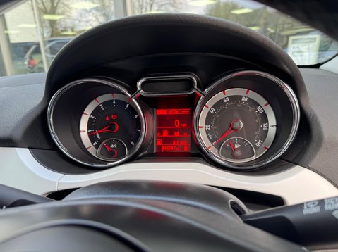Vauxhall Adam JAM 29