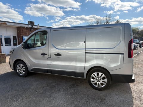 Renault Trafic SL28 SPORT DCI 11