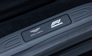 Aston Martin Vantage F1 EDITION 28