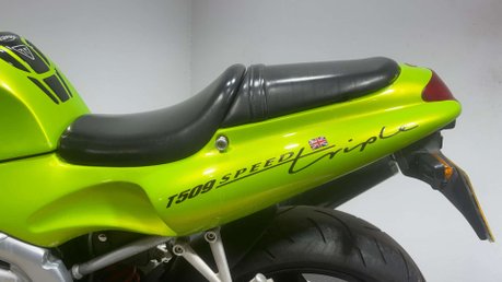 Triumph Speed Triple 855 1997 34K RUNNING PROJECT BIKE SPARES OR REPAIR NAKED BIKE 8