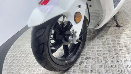 Lexmoto FMX 2016 SPARES OR REPAIR 125CC PROJECT BIKE SCOOTER 26