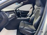 Volvo XC60 2.0 D4 R-Design AWD Euro 6 (s/s) 5dr 43