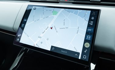 Land Rover Range Rover Sport P550e Autobiography 15