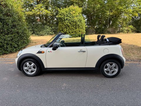 Mini Convertible 1.6 One 2dr 3