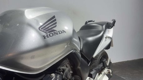 Honda CBF600 27