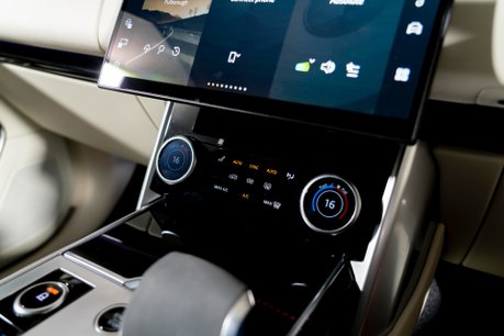 Land Rover Range Rover HSE. NOW SOLD. SIMILAR REQUIRED. PLEASE CALL 01903 254800. 33