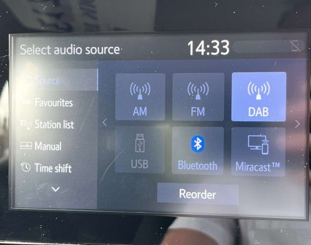 Toyota Yaris 1.5 Yaris Icon HEV CVT 5dr 40