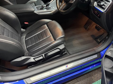 BMW 4 Series 2.0 420i M Sport Auto Euro 6 (s/s) 2dr 19
