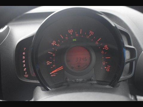 Peugeot 108 1.2 PureTech Allure Hatchback 5dr Petrol Manual Euro 6 (82 ps) 17