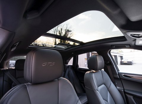 Porsche Macan GTS 13