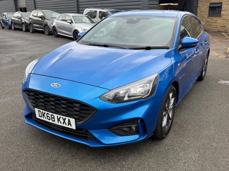 Ford Focus ST-LINE 5