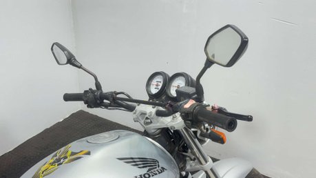 Honda CB 1998 42K GOOD COMMUTER BIKE NEW MOT SERVICED 600CC NAKED 10