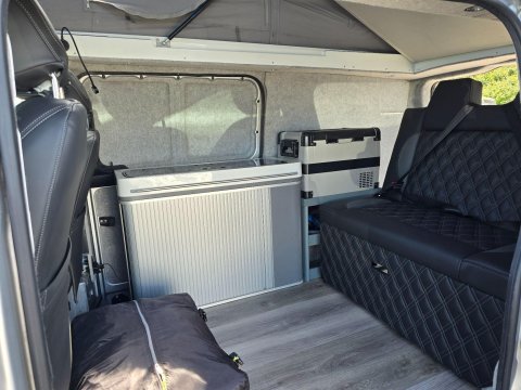 Mercedes-Benz Vito Camper Van 20
