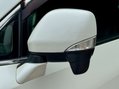 Nissan Elgrand Highway Star 39