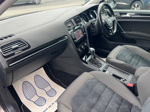 Volkswagen Golf 2.0 TDI BlueMotion Tech GT Edition DSG Euro 6 (s/s) 5dr 24
