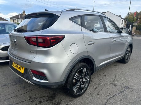 MG ZS EXCLUSIVE 5