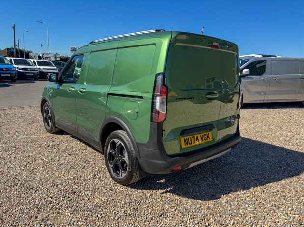 Ford Transit Courier SWB L1H1 [SOLD SM] Low Roof Active Ecoblue Air Con Alloys Nav Sensors EURO 10