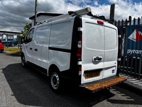 Vauxhall Vivaro 1.6 CDTi 2900 L1 H1 Euro 6 (s/s) 5dr 8