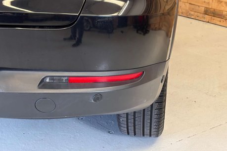 Volkswagen Tiguan 2.0 TDI BlueMotion Tech Match Edition SUV 5dr Diesel Manual 4WD Euro 6 (s/s 74