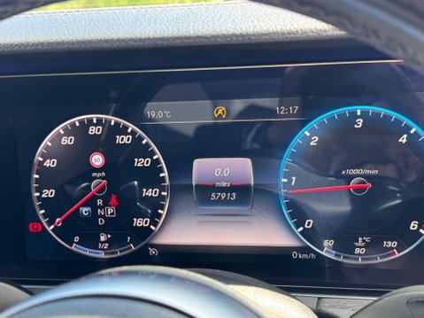 Mercedes-Benz E Class 2.0 E220d AMG Line Edition (Premium) G-Tronic+ Euro 6 (s/s) 4dr 59