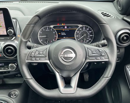 Nissan Juke 1.0 Juke N-Connecta DiG-T Semi-Auto 5dr 20