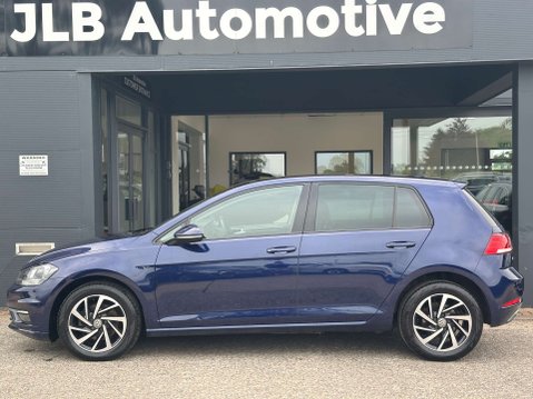 Volkswagen Golf 1.6 Golf Match TDI Semi-Auto 5dr 5