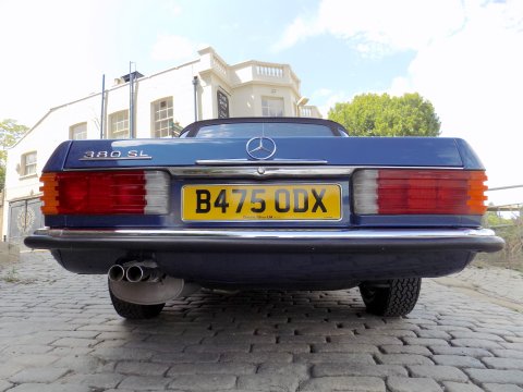 Mercedes-Benz SL Series 380 SL 88
